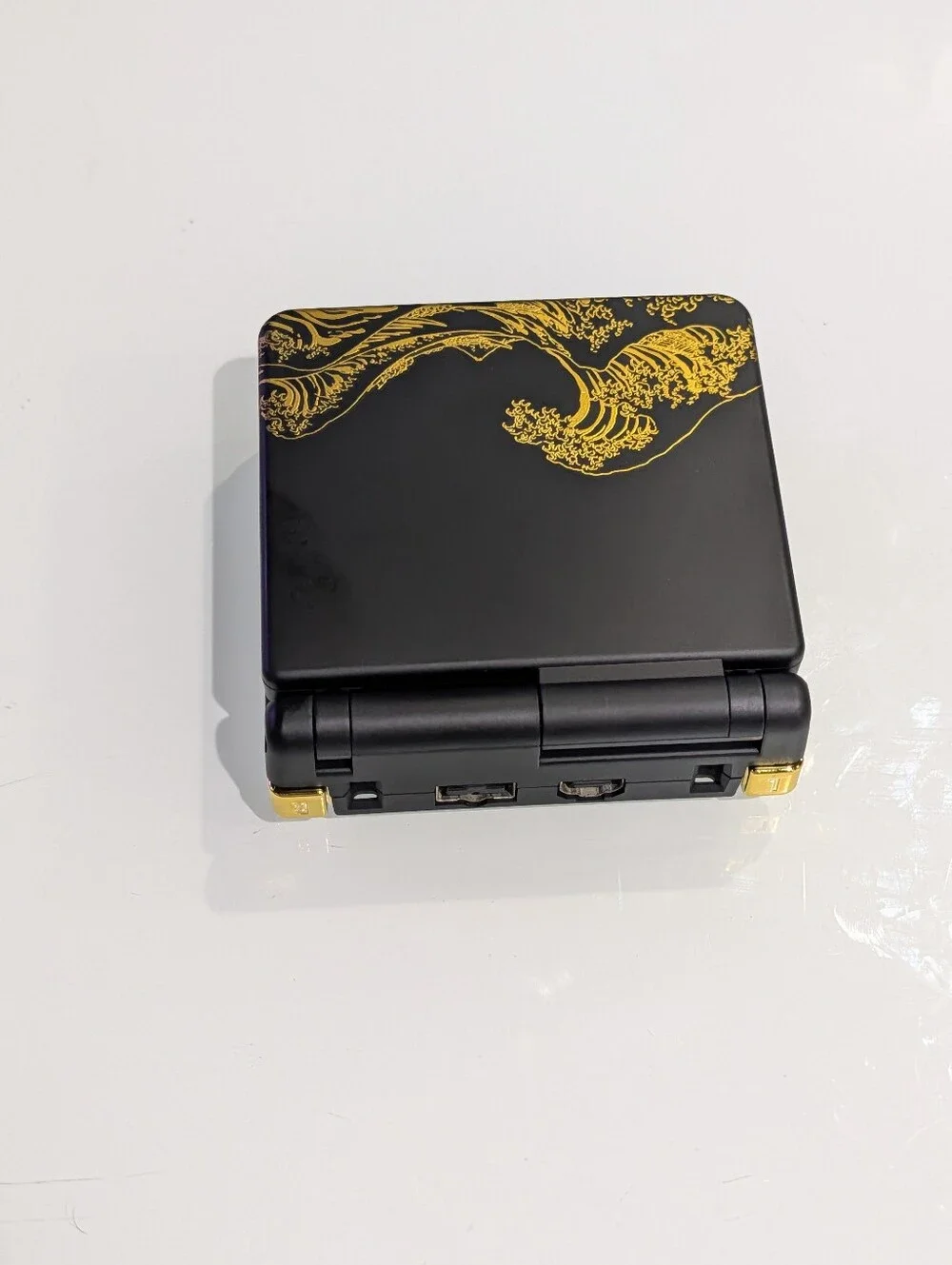 Great Wave Black & Gold Nintendo Game Boy Advance SP GBA SP with v5 IPS Screen